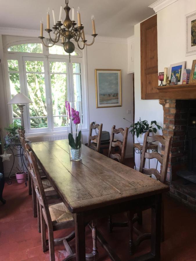 Bed and Breakfast Au Charme Des Pommiers Thiberville Exterior foto